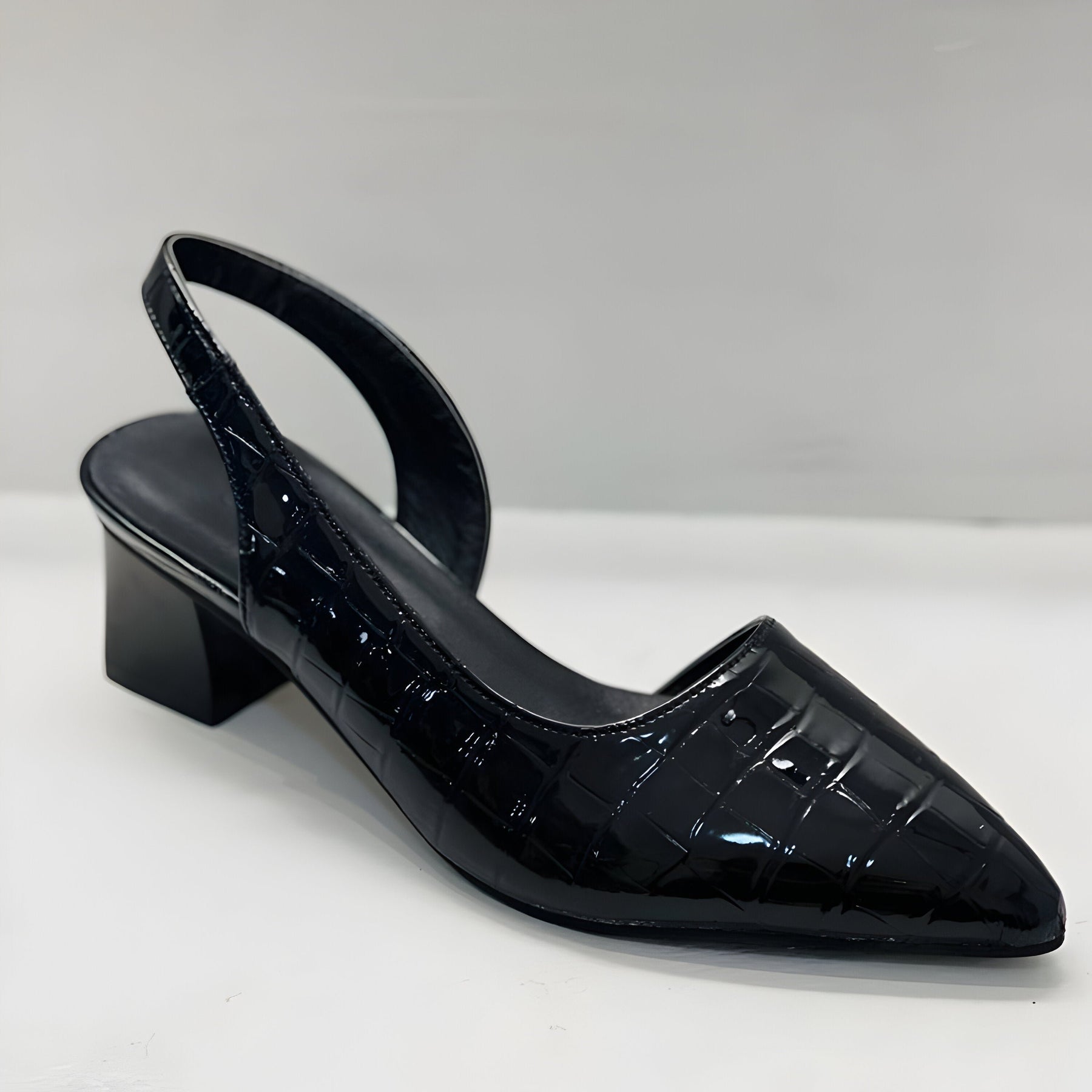 Structured Flats Scarlett | Women's Pointed Toe Slingback Flats Low Heel Structured ...